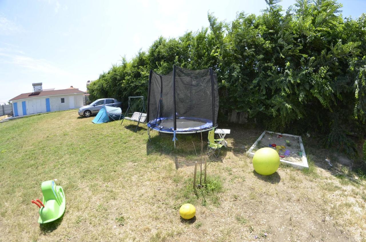 Casa Robinson Vama Veche
